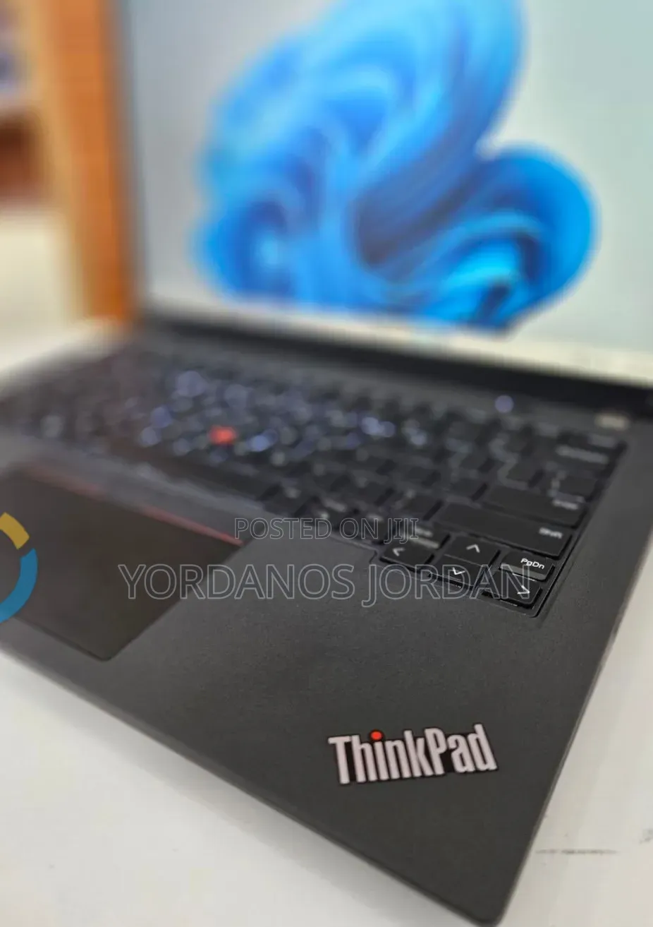 New Laptop Lenovo ThinkPad P14s 16GB Intel Core i7 SSD 512GB