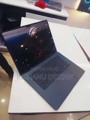 New Laptop Apple MacBook Pro 2023 M3 8GB Apple M3 SSD 256GB