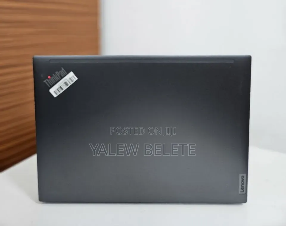 New Laptop Lenovo ThinkPad T14s G4 16GB Intel Core i7 SSD 512GB
