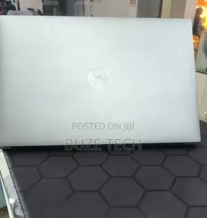 New Laptop Dell Precision 5570 16GB Intel Core i7 SSD 512GB