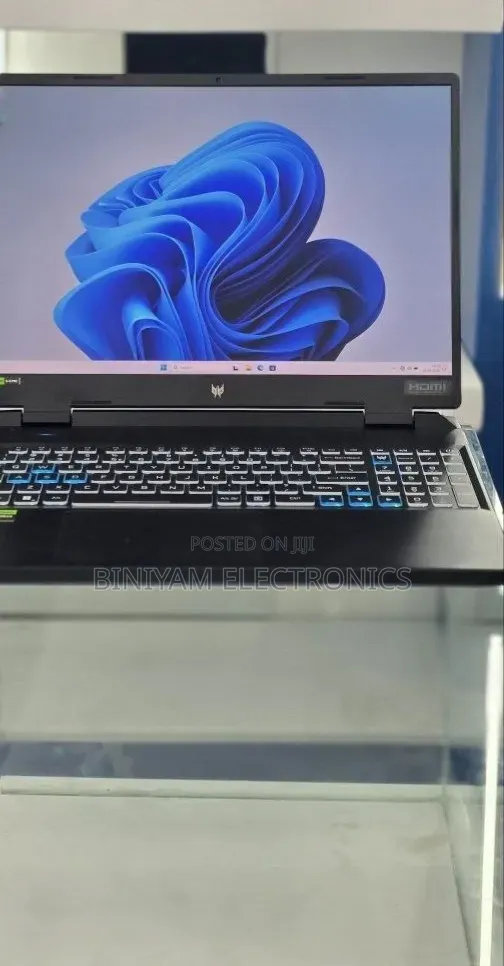 New Laptop Acer Predator Helios 300 16GB Intel Core i9 SSD 1T