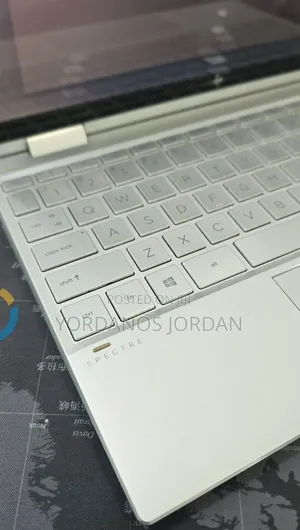 New Laptop HP Spectre X360 8GB Intel Core i7 SSD 512GB
