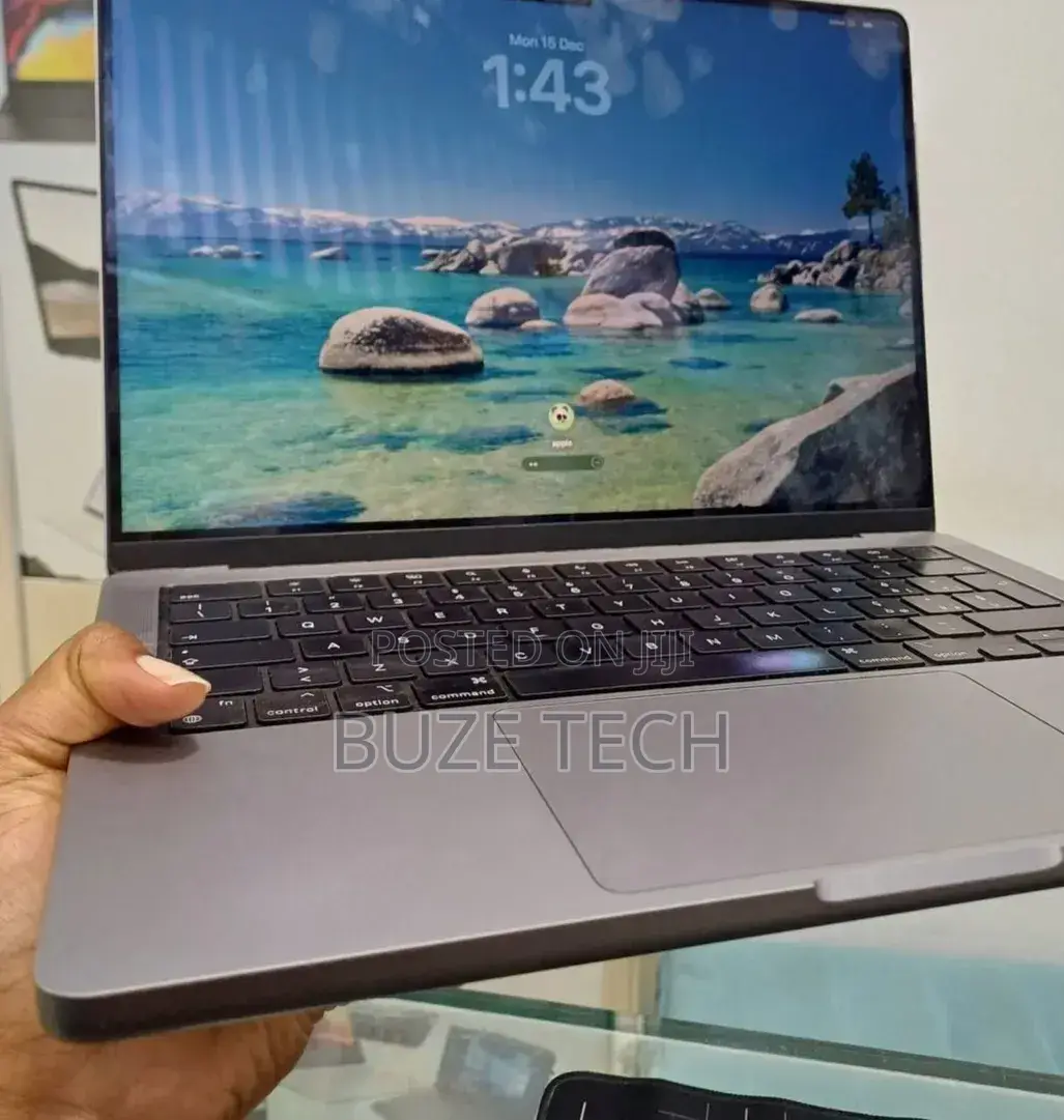 New Laptop Apple MacBook Pro 2021 M1 16GB Apple M1 Pro SSD 512GB
