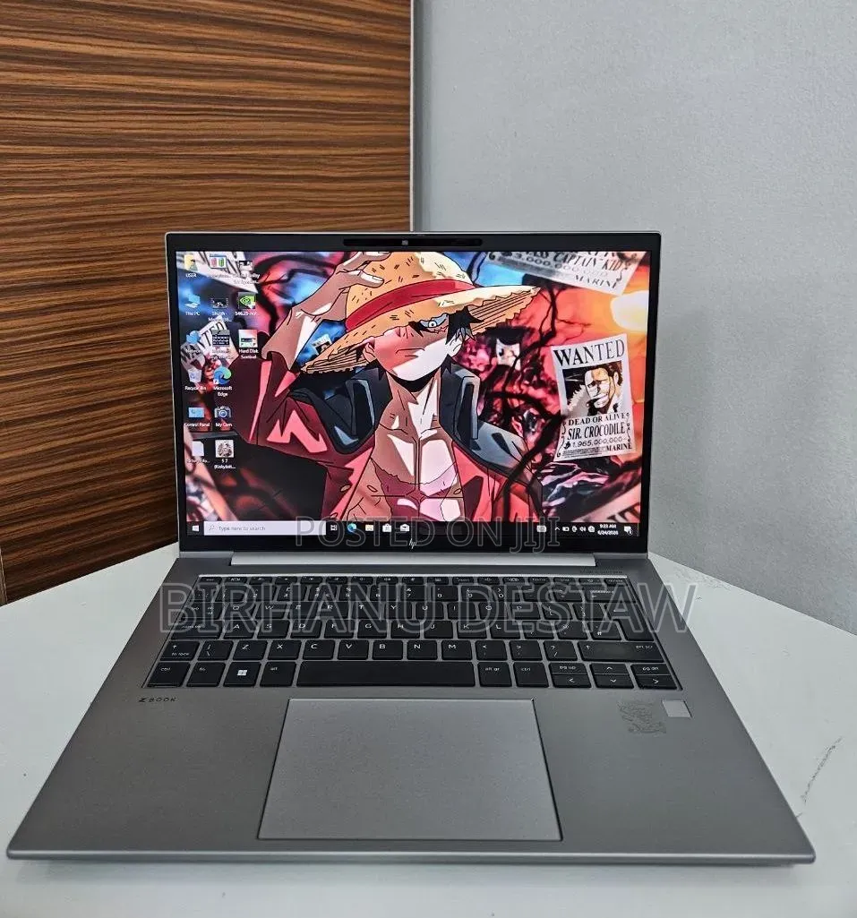 New Laptop HP ZBook Firefly 14 G10 16GB Intel Core i7 SSD 512GB