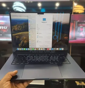 New Laptop Apple MacBook Air 2024 M3 16GB Apple M3 SSD 512GB