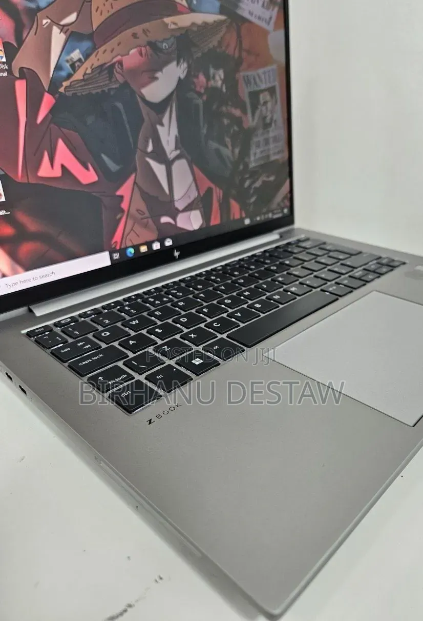 New Laptop HP ZBook Firefly 14 G10 16GB Intel Core i7 SSD 512GB