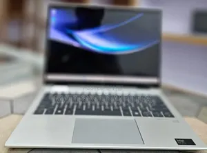 New Laptop HP Elitebook 830 G11 16GB Intel Core Ultra 7 SSD 512GB