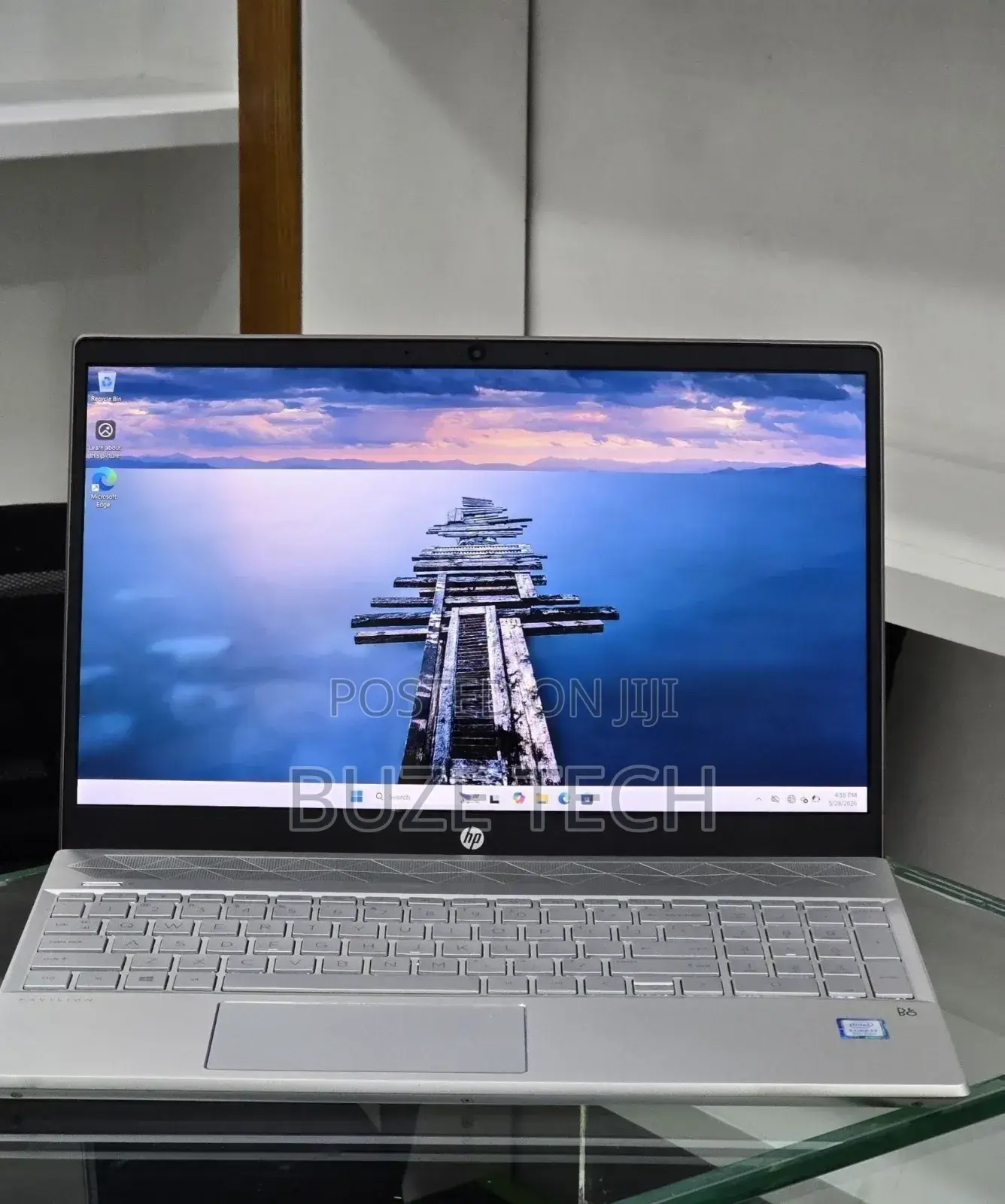New Laptop HP Pavilion 15 8GB Intel Core i7 SSD 256GB