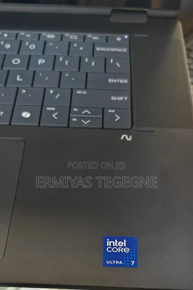 New Laptop HP OmniBook 7 14" 16GB Intel Core Ultra 7 SSD 512GB
