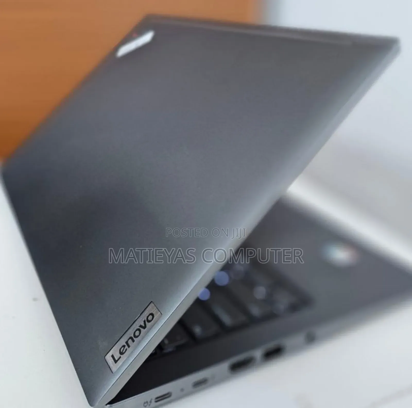 New Laptop Lenovo ThinkPad T14 16GB Intel Core i7 SSD 512GB