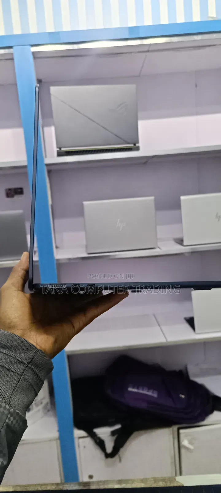 New Laptop Apple MacBook Air 2022 M2 16GB Apple M2 SSD 512GB