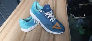 አንደኛ ቶርሽን ጫማ