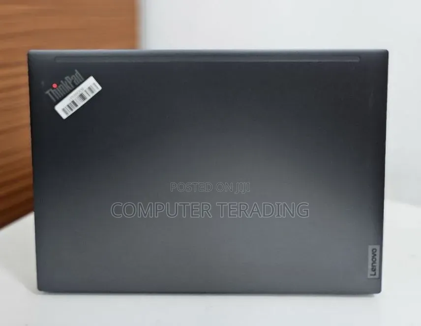 New Laptop Lenovo ThinkPad T14s G4 16GB Intel Core i7 SSD 512GB