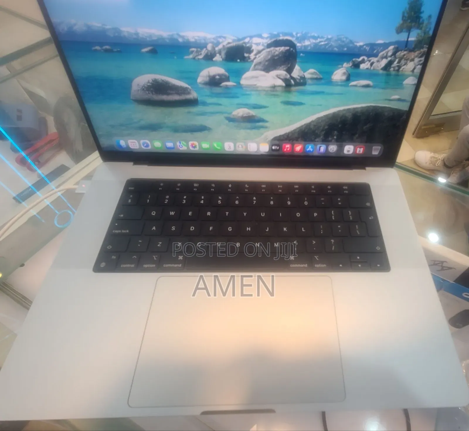 New Laptop Apple MacBook Pro 2021 M1 Max 32GB Apple M1 Max SSD 1T