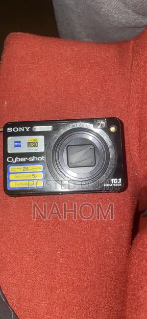 Digital Camera