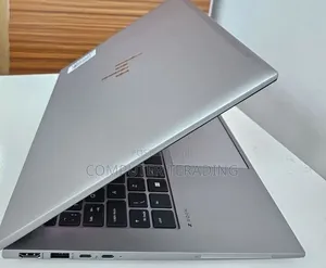 New Laptop HP ZBook Firefly 14 G10 16GB Intel Core i7 SSD 512GB