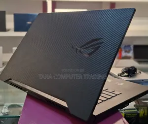 Laptop Asus ROG Zephyrus G15 16GB AMD Ryzen 7 SSD 512GB