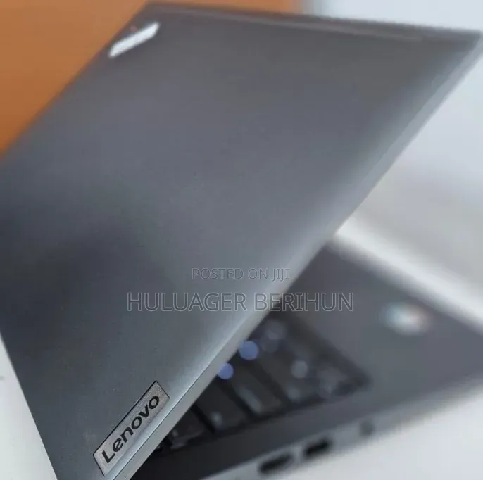 New Laptop Lenovo ThinkPad T14s Gen 2 16GB Intel Core i7 SSD 512GB