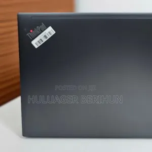 New Laptop Lenovo ThinkPad T14s Gen 2 16GB Intel Core i7 SSD 512GB