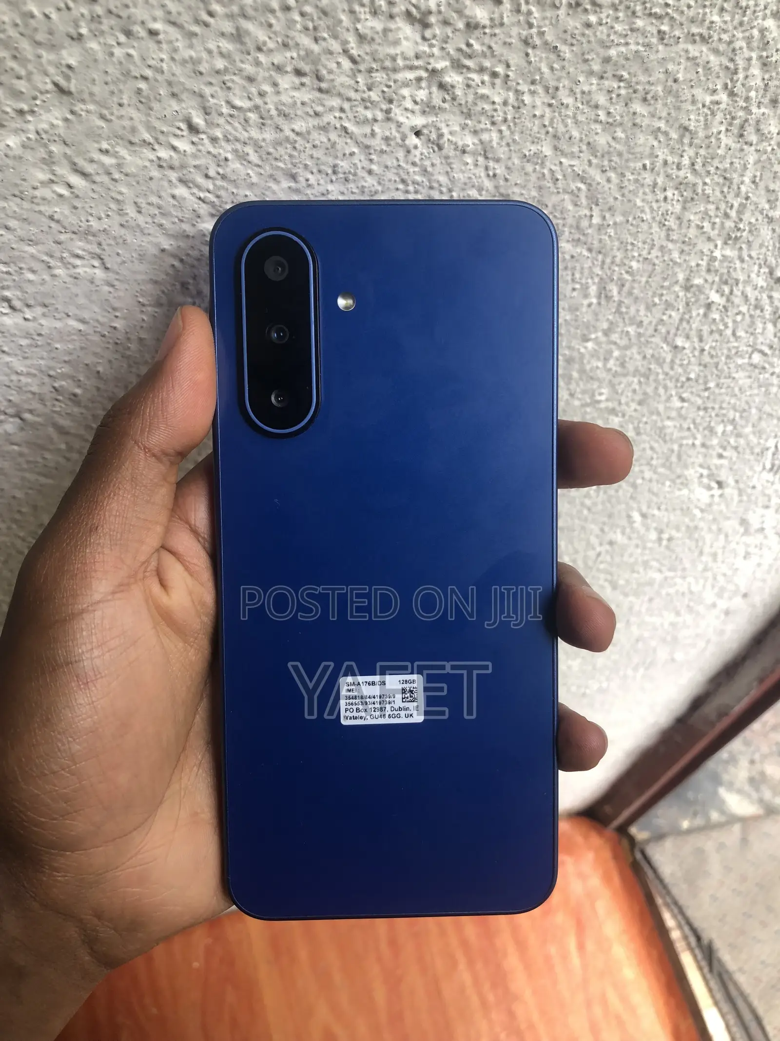 New Samsung Galaxy A17 5G 128 GB Blue