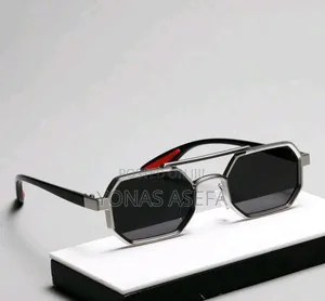Men Fashion Glass