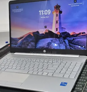 New Laptop HP Stream Notebook 8GB Intel Core i5 HDD+SSD 1T