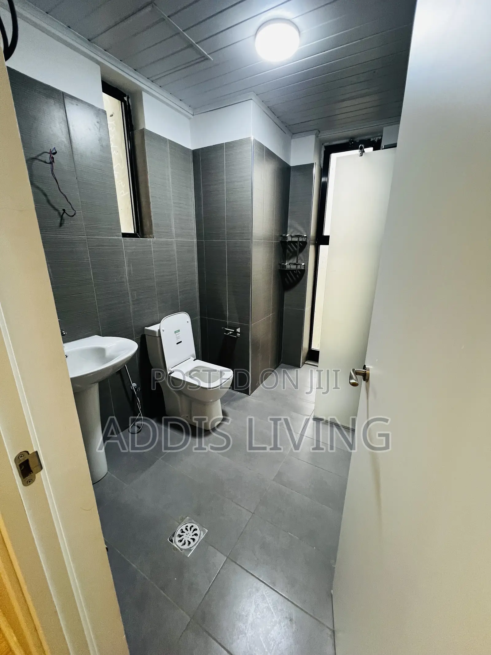 Furnished 2bdrm Apartment in Bole for rent