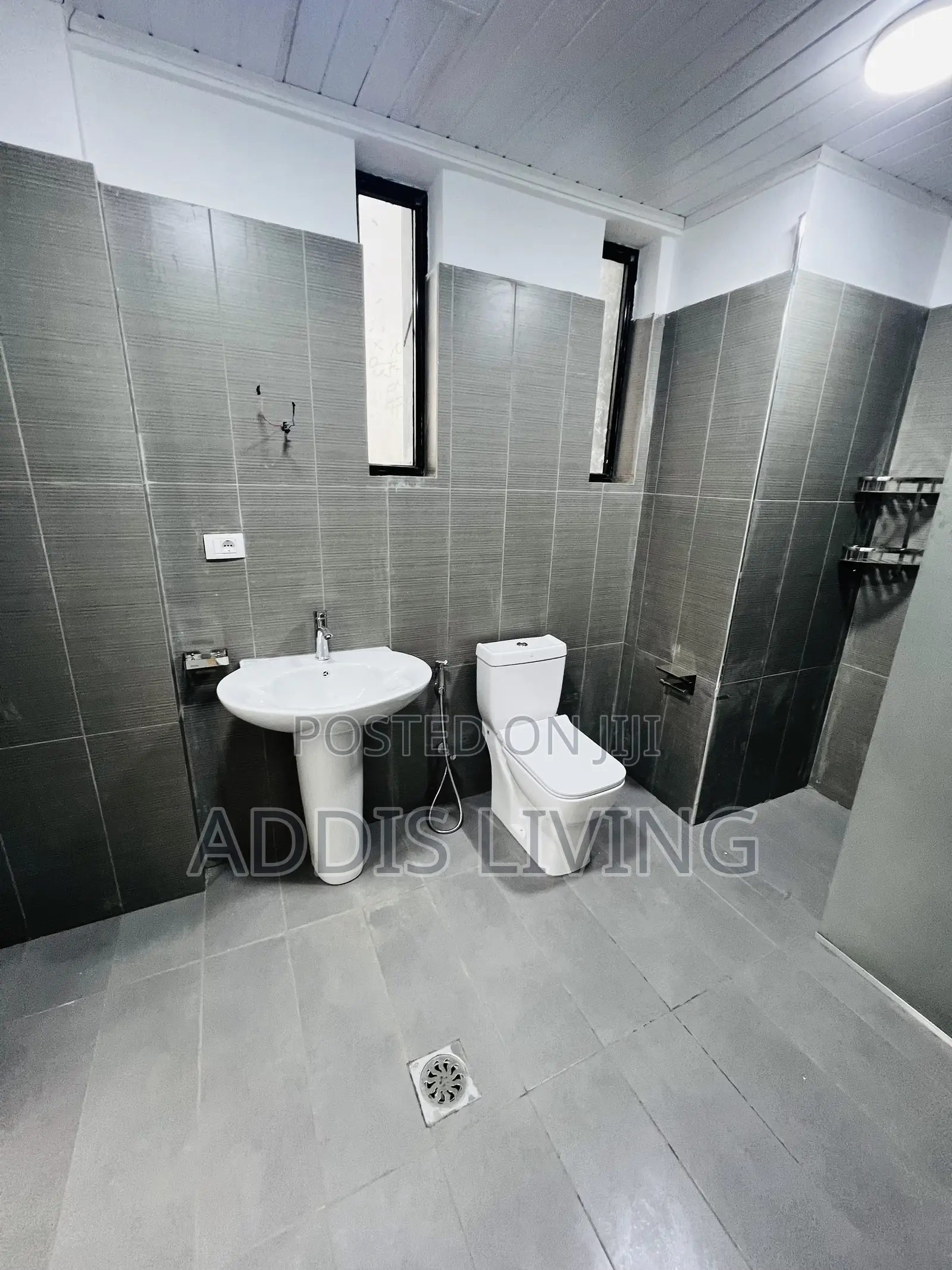 Furnished 2bdrm Apartment in Bole for rent