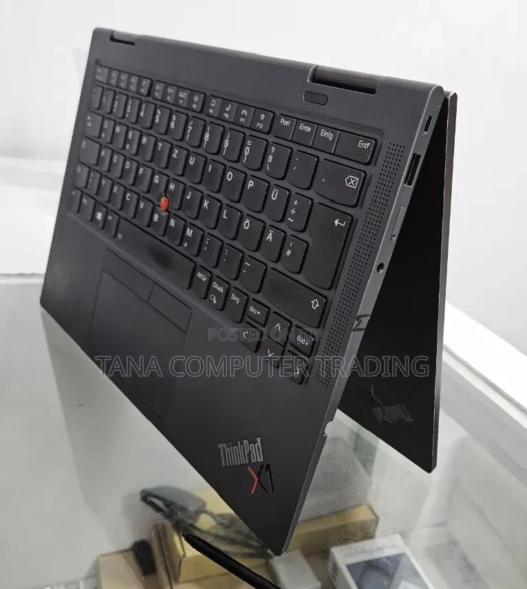 New Laptop Lenovo ThinkPad X1 Yoga 16GB Intel Core i7 SSD 512GB