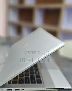 New Laptop HP EliteBook 840 G8 16GB Intel Core i5 SSD 512GB