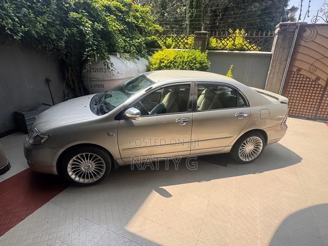 Toyota Corolla 2007 Beige