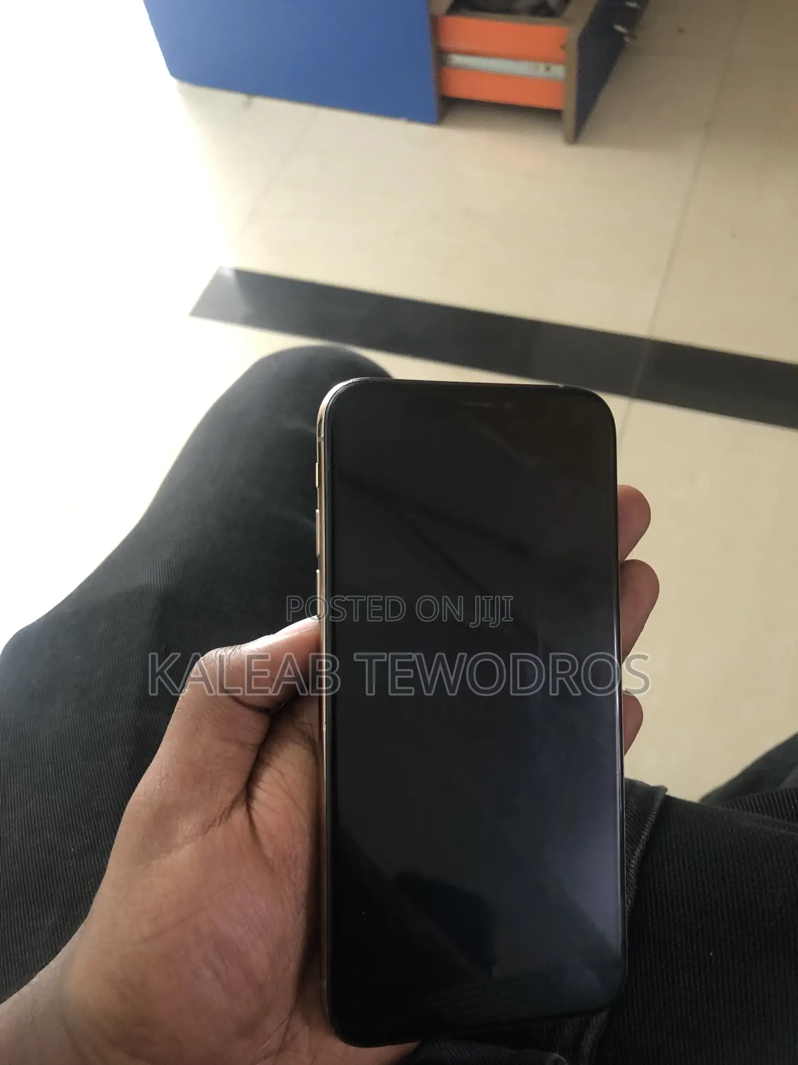 Apple iPhone XS 64 GB Gold