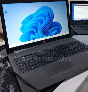 New Laptop HP Stream Notebook 8GB Intel Core i7 SSD 256GB