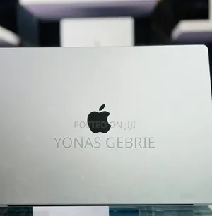 New Laptop Apple MacBook 32GB Apple M1 Pro SSD 512GB