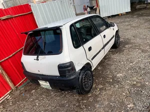 Suzuki Alto 2001 White