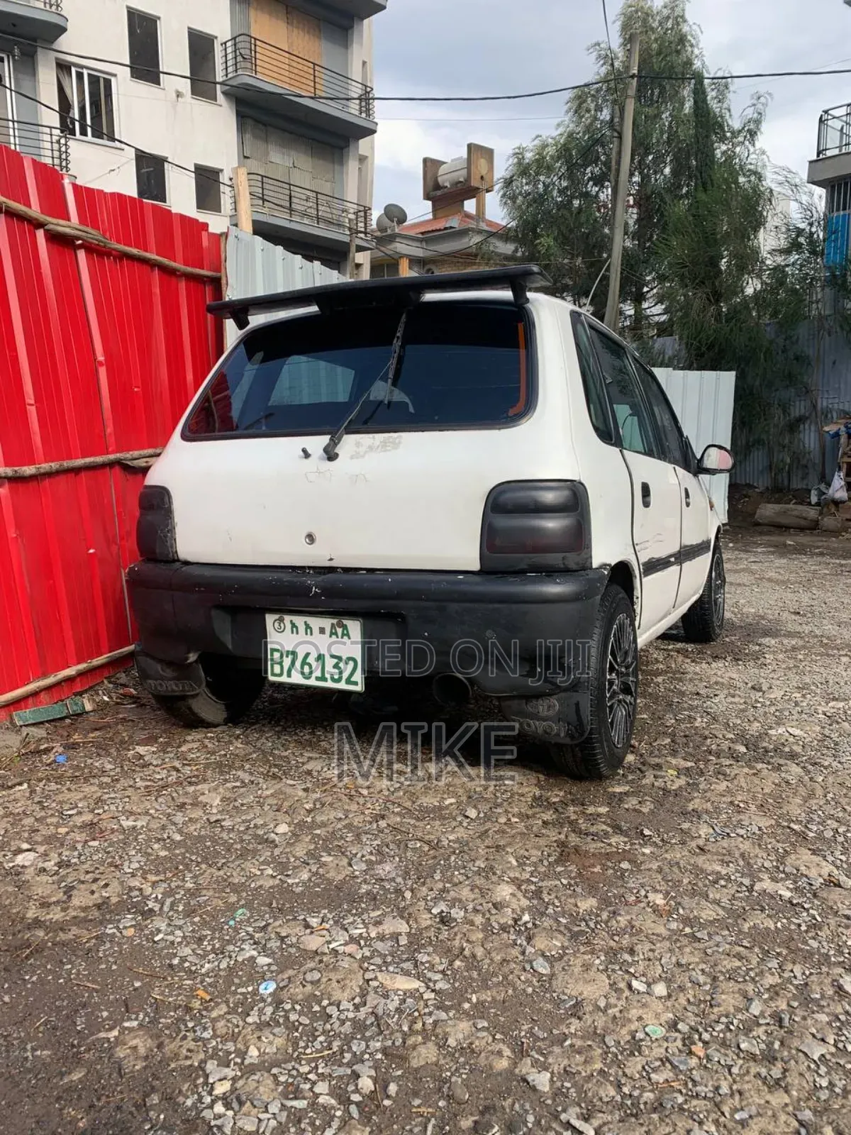 Suzuki Alto 2001 White