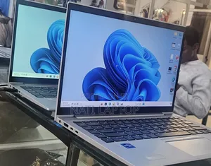New Laptop HP EliteBook 840 G8 16GB Intel Core i7 SSD 512GB