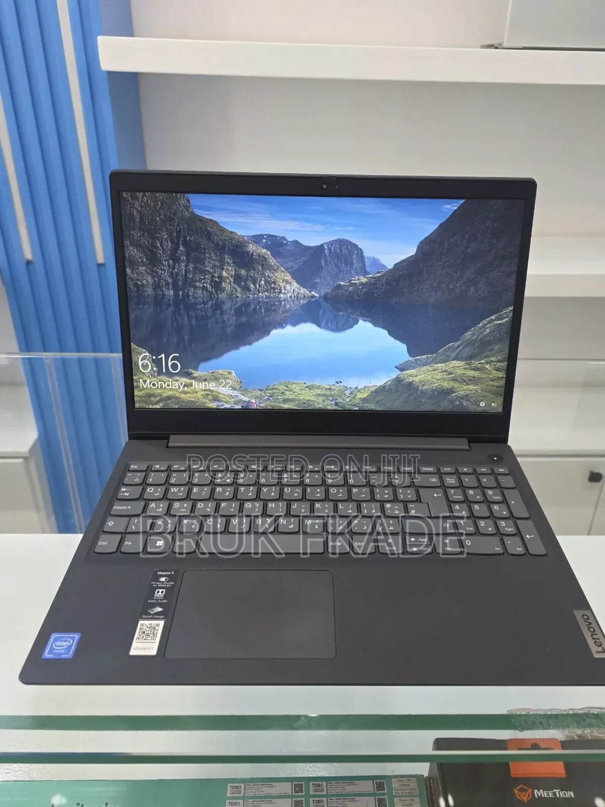 New Laptop Lenovo Ideapad 3 4GB Intel Core i3 SSD 1T