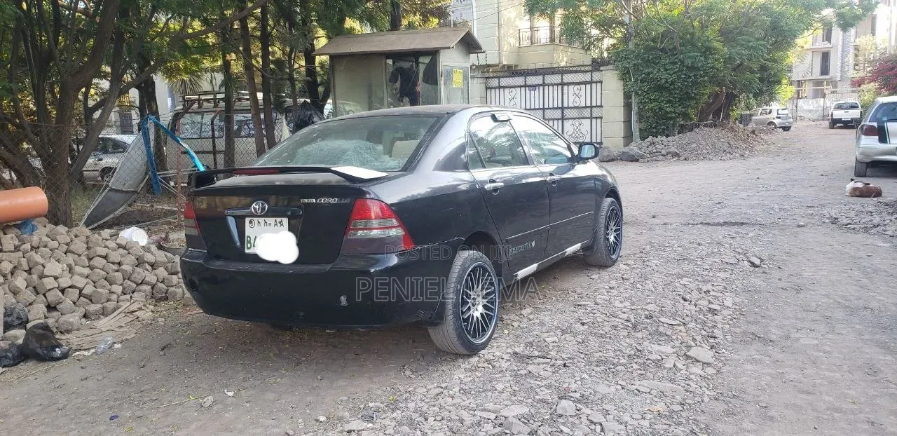 Toyota Corolla 2003 Black