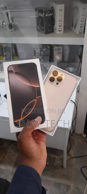 New Apple iPhone 16 Pro Max 256 GB Gold