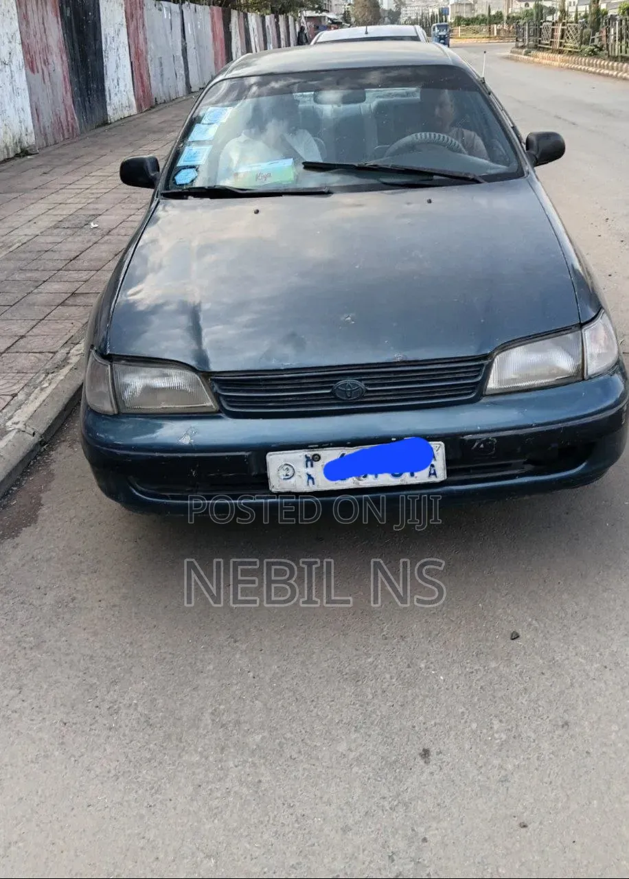 Toyota Carina E 1996 Blue