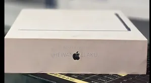 New Laptop Apple MacBook Air 2025 M4 16GB Apple M4 SSD 256GB