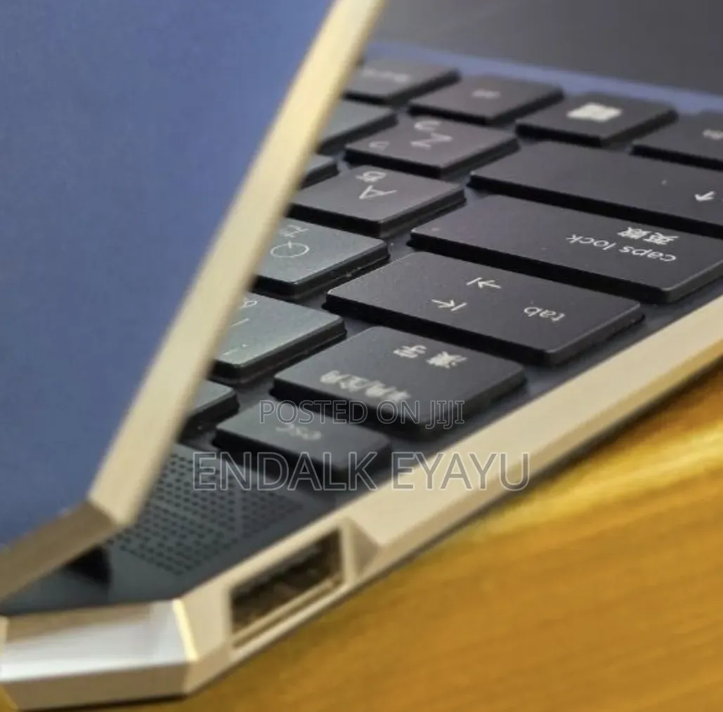 New Laptop HP Spectre X360 16GB Intel Core i7 SSD 1T
