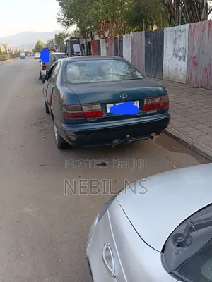 Toyota Carina E 1996 Blue