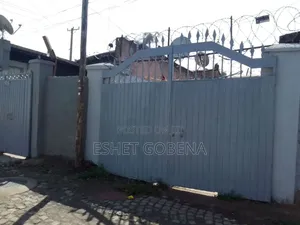2bdrm House in Bole for sale