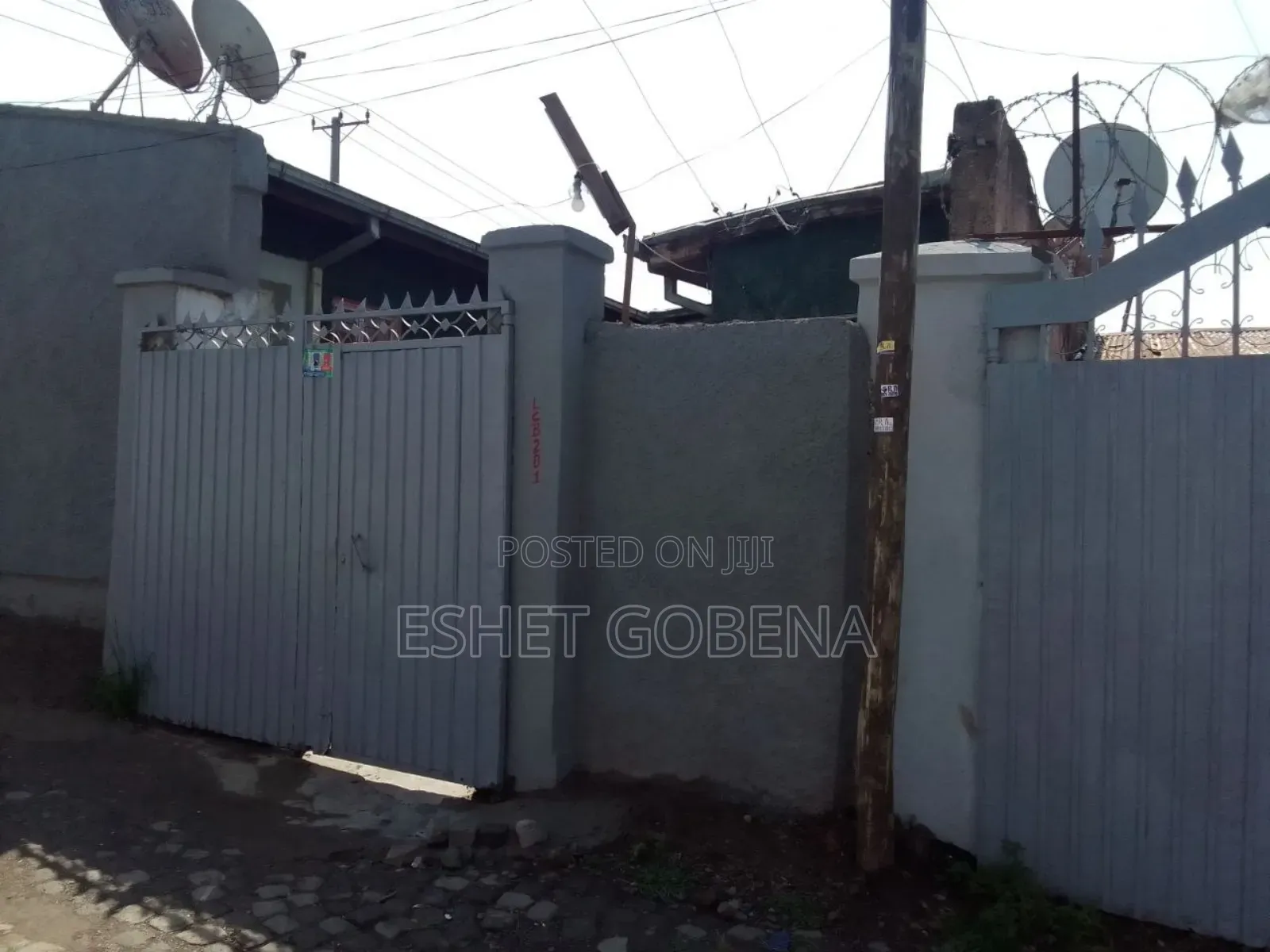 2bdrm House in Bole for sale