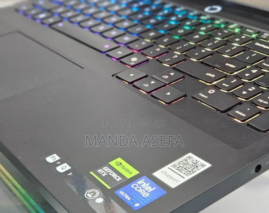 New Laptop Lenovo Legion Pro 7 32GB Intel Core Ultra 9 SSD 1T