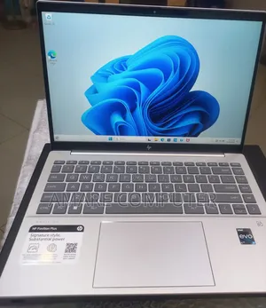 New Laptop HP Pavilion 14 16GB Intel Core i5 SSD 1T