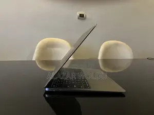 Laptop Apple MacBook Air 2019 16GB Intel Core i5 SSD 128GB