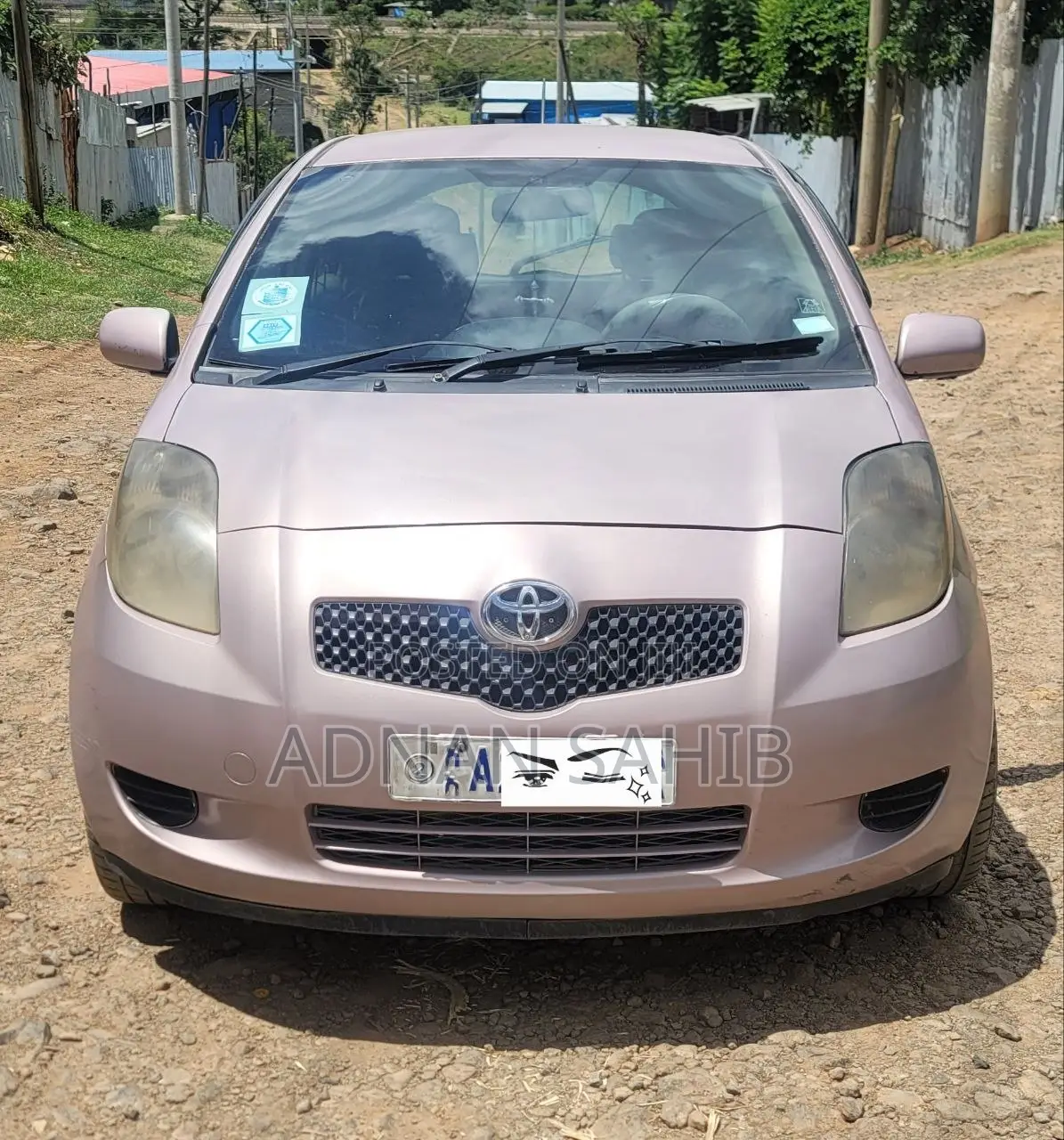 Toyota Yaris 2006 Pink